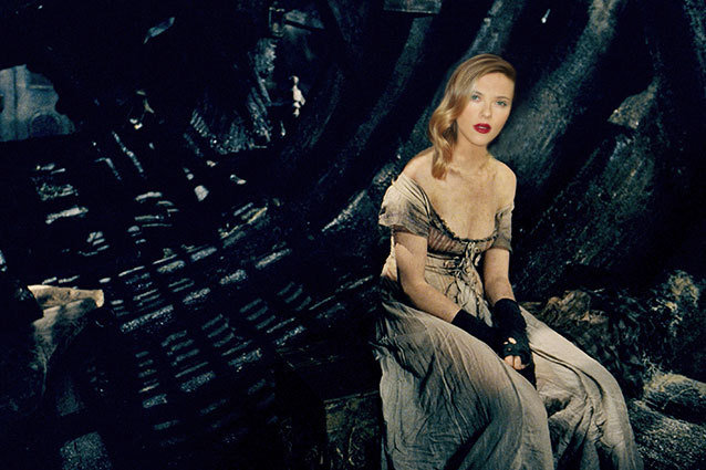 Scarlett Johansson in Les Miserables