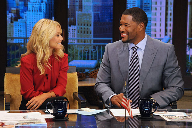 Kelly Ripa and Michael Strahan on 'Live! With Kelly & Michael'