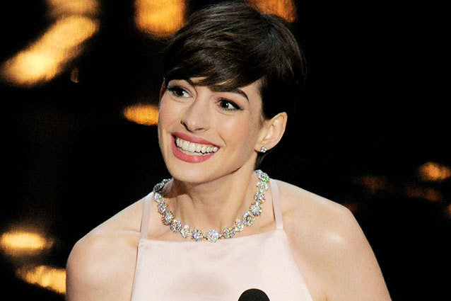 Anne Hathaway Winning an Oscar 2013