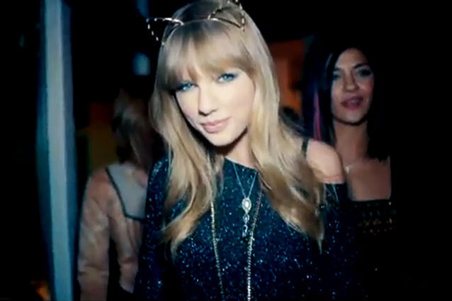 Taylor Swift '22' Music Video