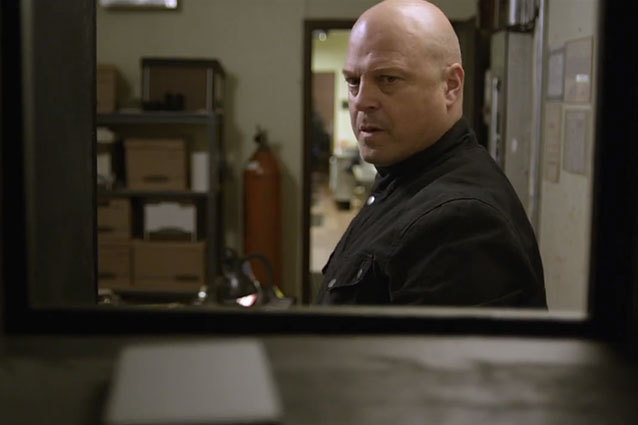 Pawn - Michael Chiklis