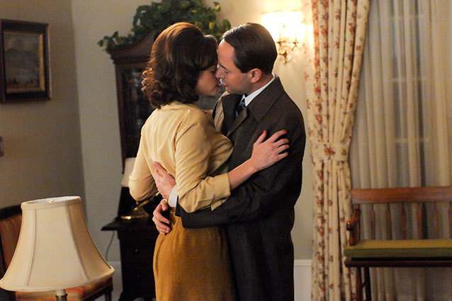 Mad Men - Vincent Kartheiser and Alexis Bledel