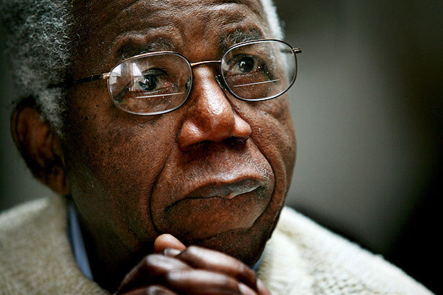Chinua Achebe, author of Things Fall Apart, dies at 82