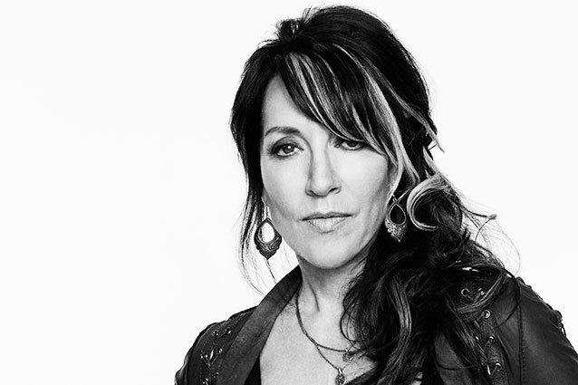 Katey Sagal Glee Artie's mom