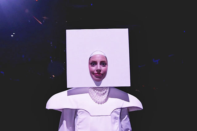 Lady Gaga will sing in space in 2015