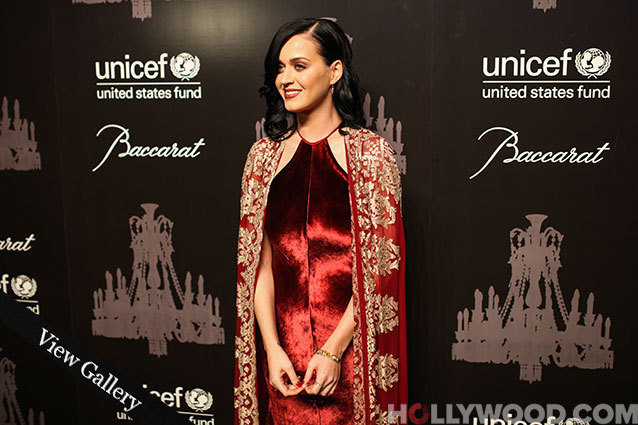 UNICEF Snowflake Ball, Katy Perry