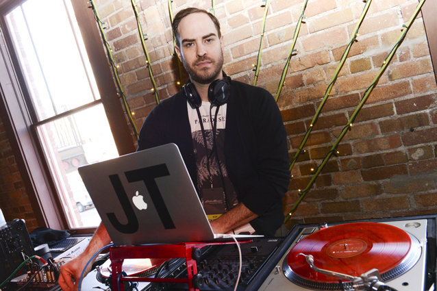 DJ Jeffrey Tonnesen