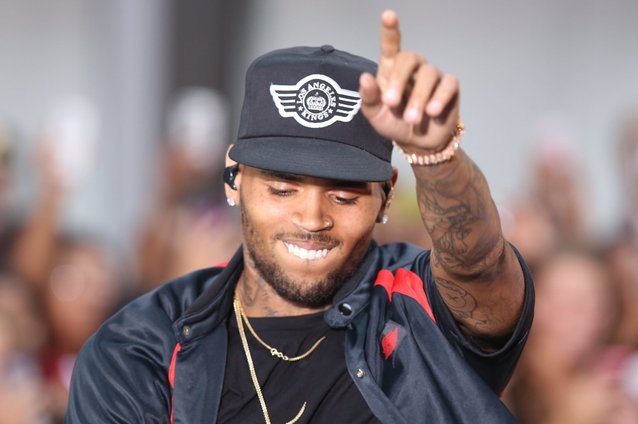 Chris Brown Carried From Nightclub After Bet Awards 