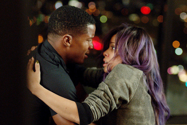 A young musician can't struggles with the pressure until she finds help in the most unlikely of ways in 'Beyond The Lights'.