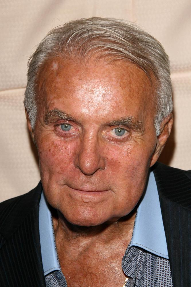 Robert Conrad Net Worth