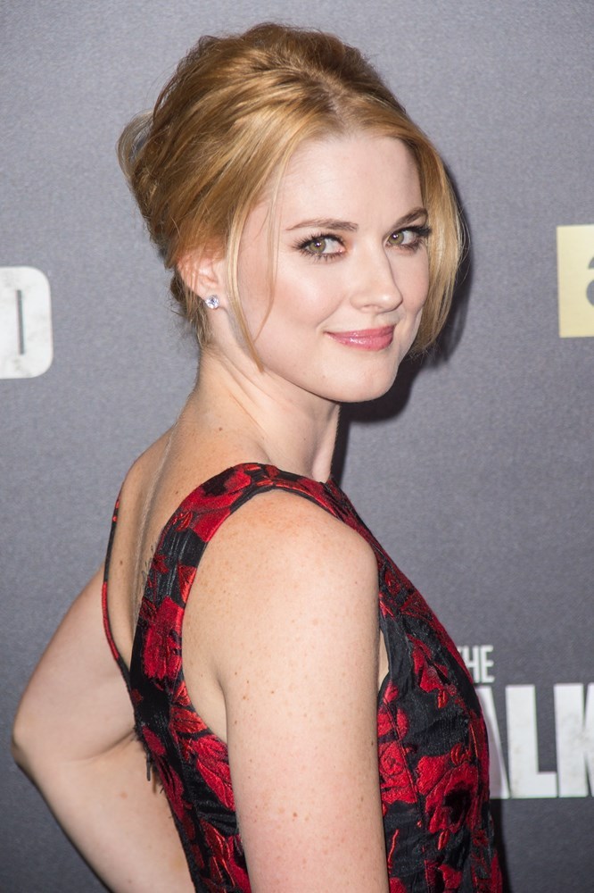 Alexandra Breckenridge | Biography and Filmography | 1982