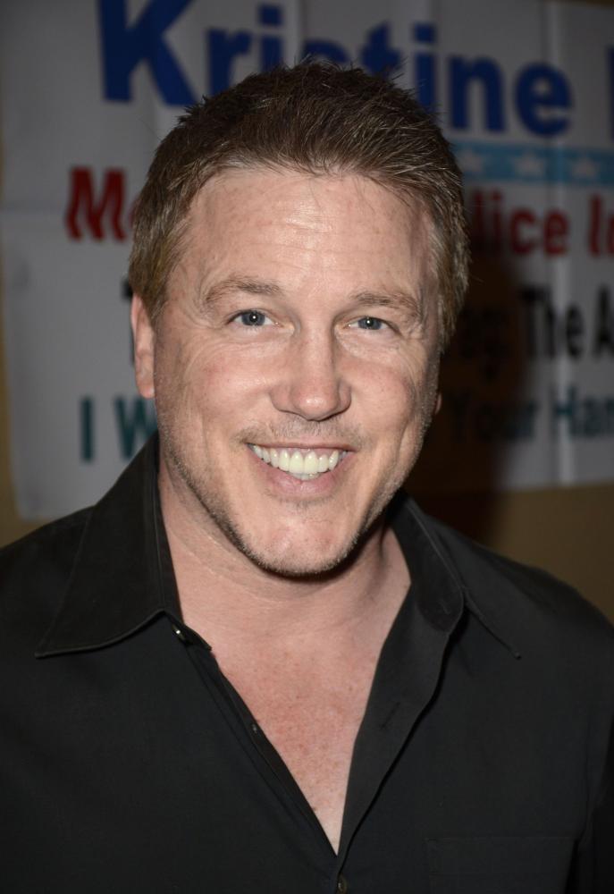 Lochlyn Munro Lochlyn Munro