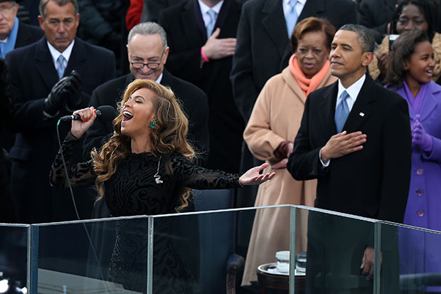 http://media.hollywood.com/images/l/BeyonceObama_620_012113.jpg
