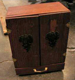 The Dibbuk Box