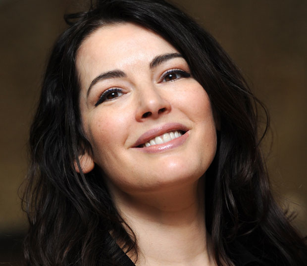Nigella Lawson Refuses to Be Airbrushed
