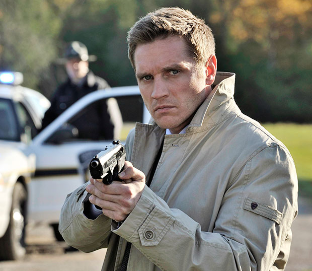 Devon Sawa as Owen in Nikita on The CW