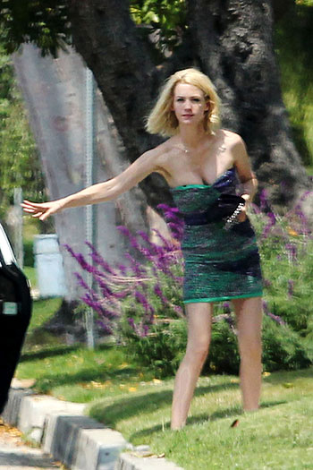 January jones peeing