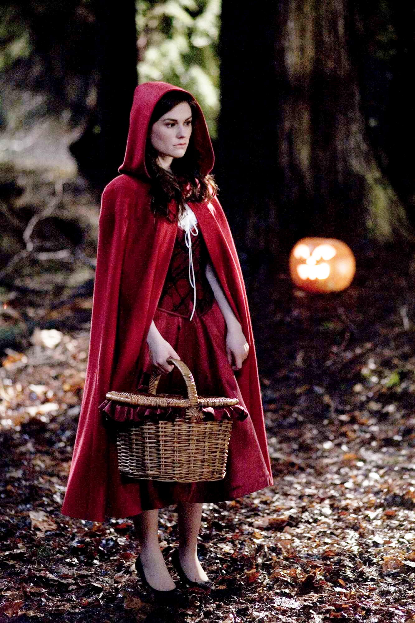 Anna Paquin in Trick 'r Treat