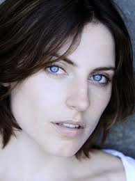 Antje Traue